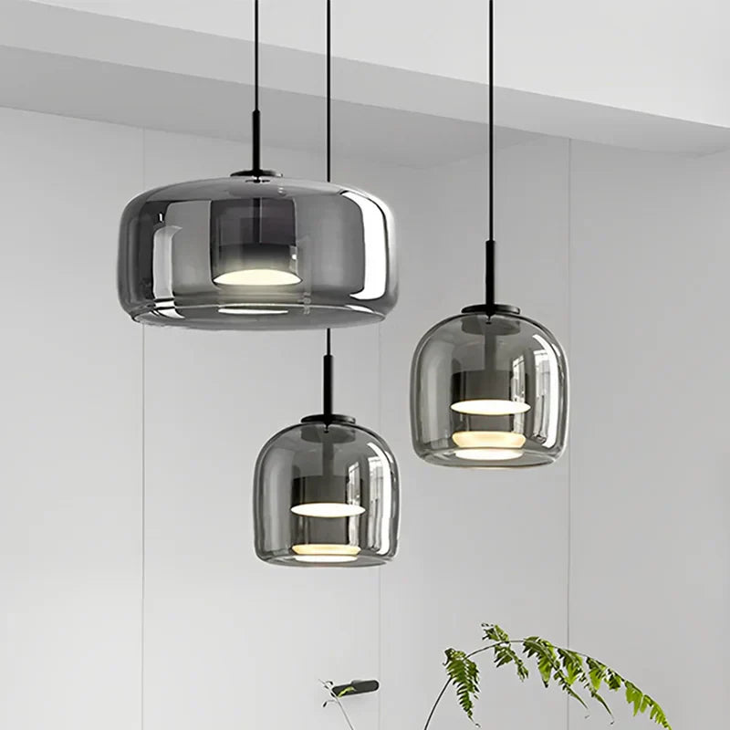 VitraLume - Lámpara Colgante de Vidrio Elegante y Moderna