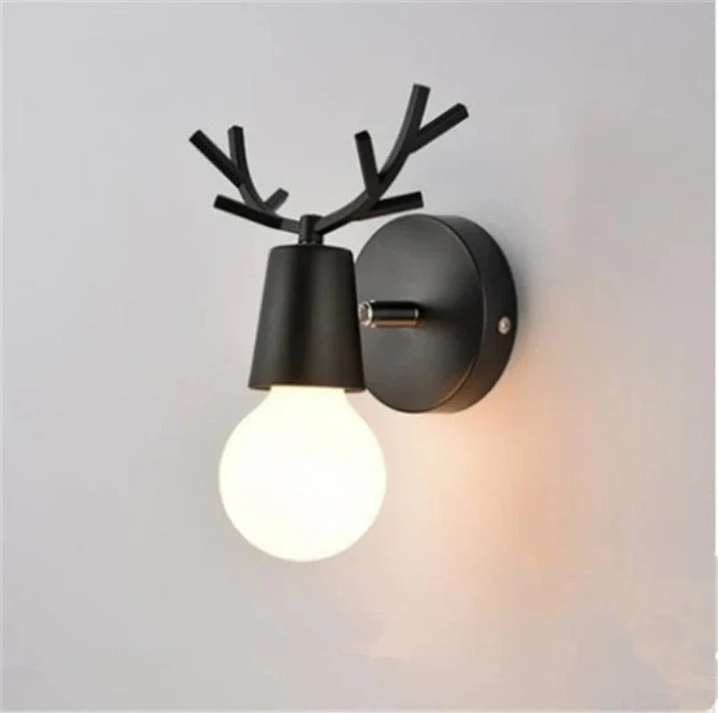 Aplique de pared elegante Luminaria con diseño inspirado en la naturaleza y acabado en tonos pastel