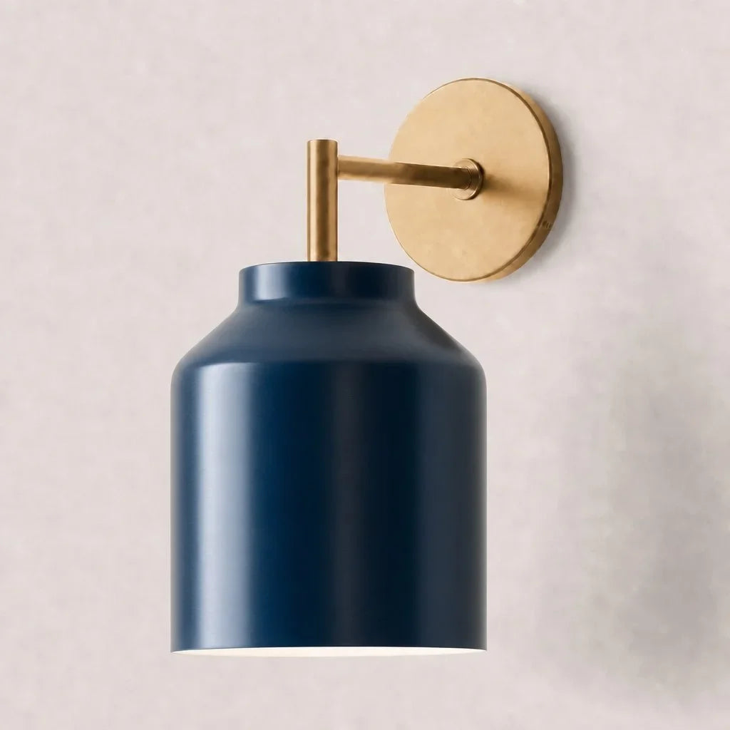 Aplique de pared nórdico Esmira en un dormitorio sereno – imagen 12