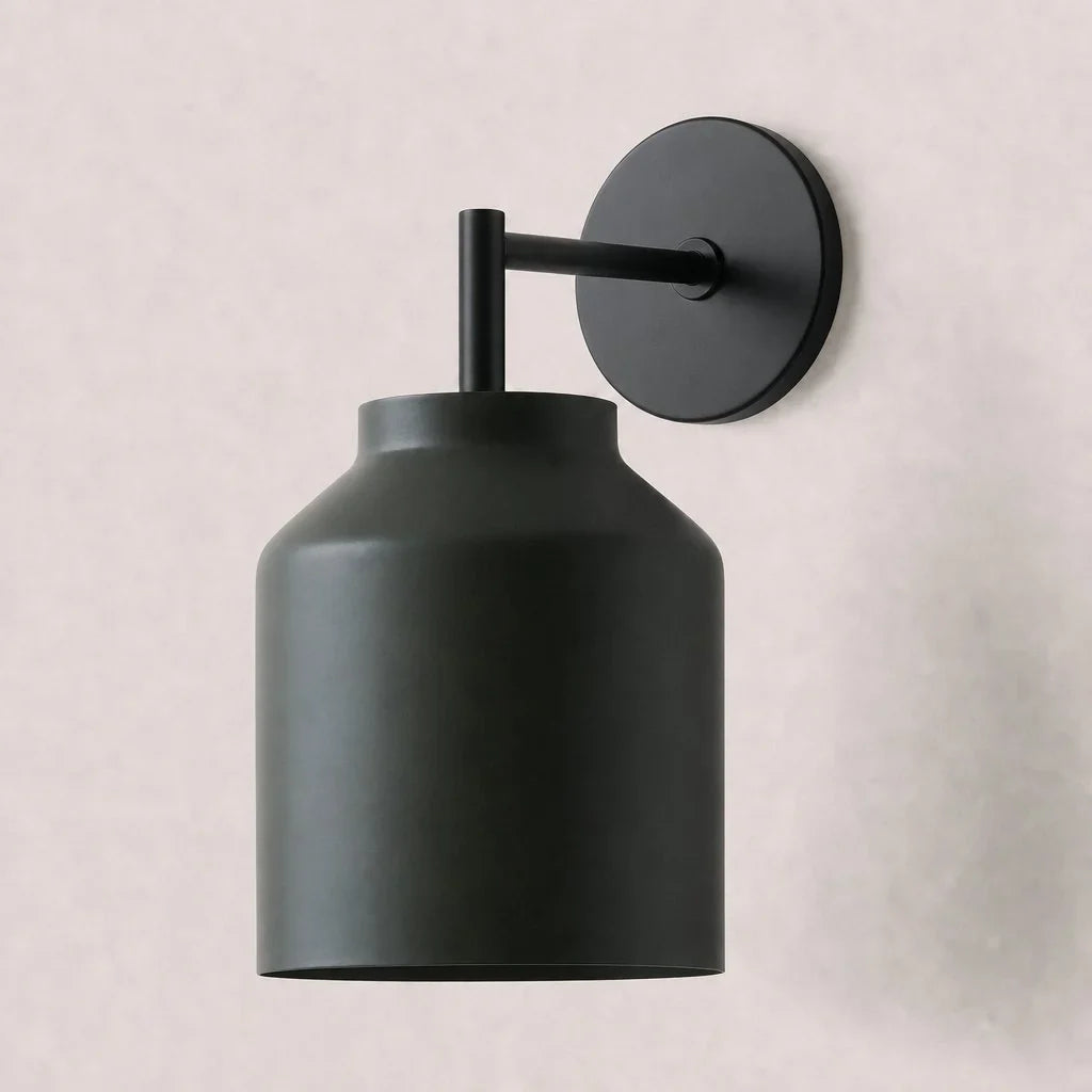 Aplique de pared nórdico Esmira en un dormitorio sereno – imagen 6