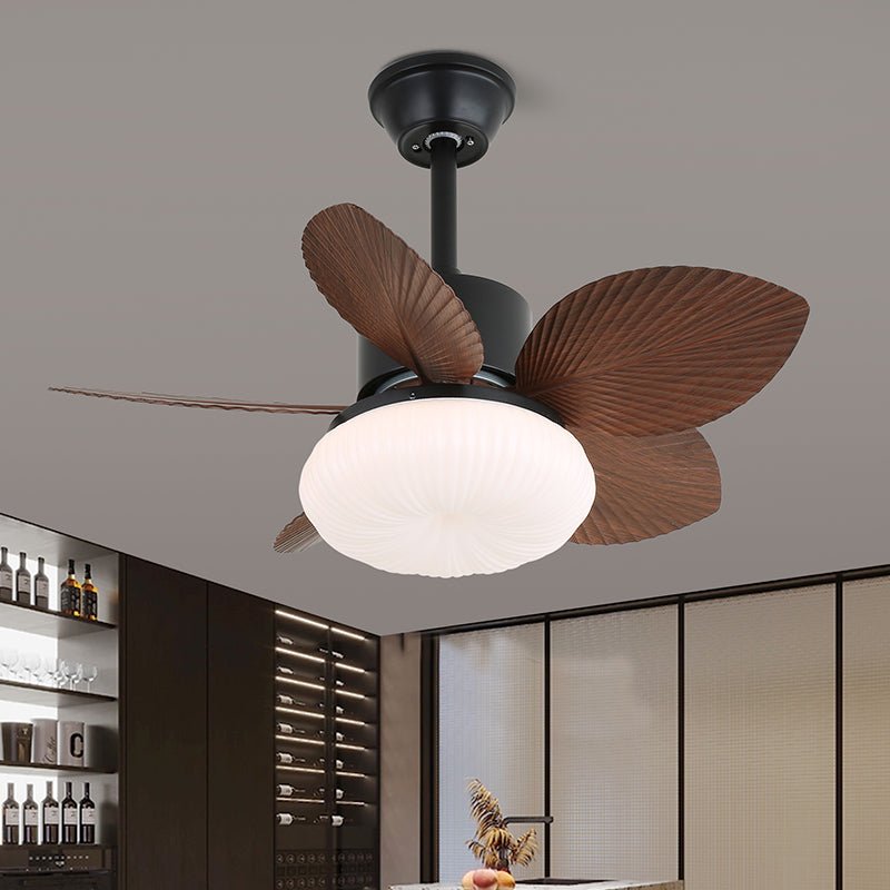 Ventilador de techo con luz Lupalma en un dormitorio de estilo boho – imagen 5