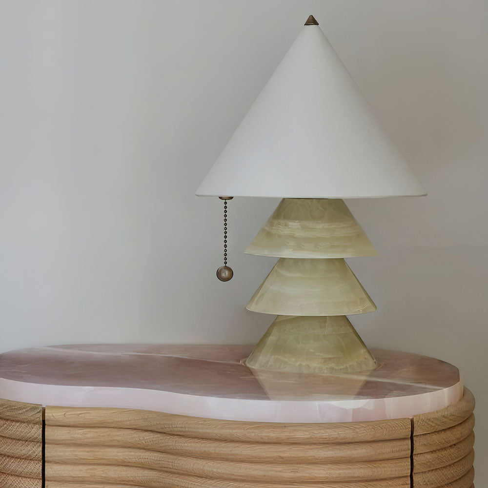 Lámpara de mesa de mármol Zigura en un interior de diseño – imagen 11