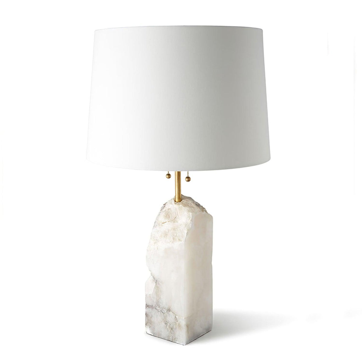 Lámpara de mesa de alabastro Tallisa en un salón luminoso – imagen 11