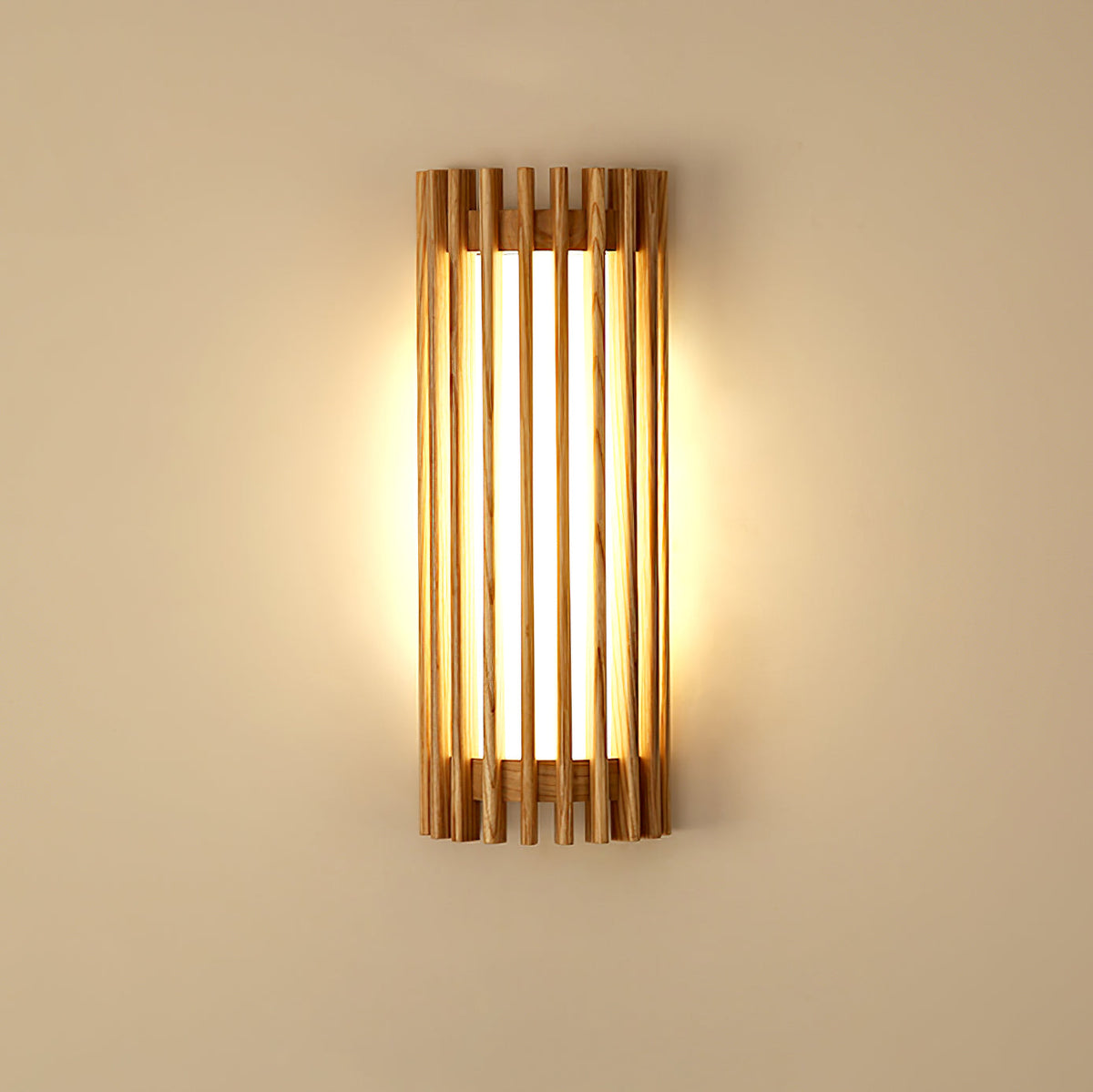 Aplique de pared de madera Listela en un salón de estilo natural – imagen 12