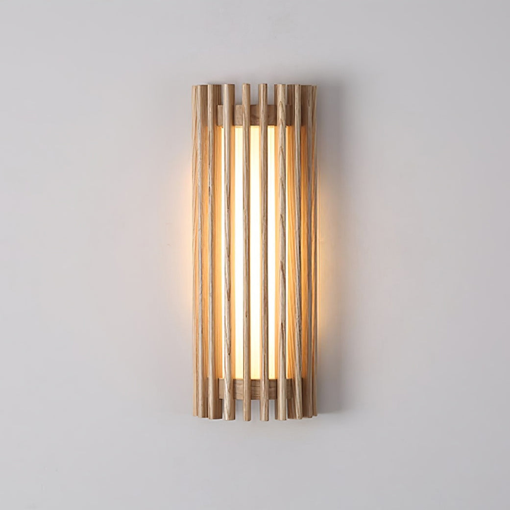 Aplique de pared de madera Listela en un salón de estilo natural – imagen 9