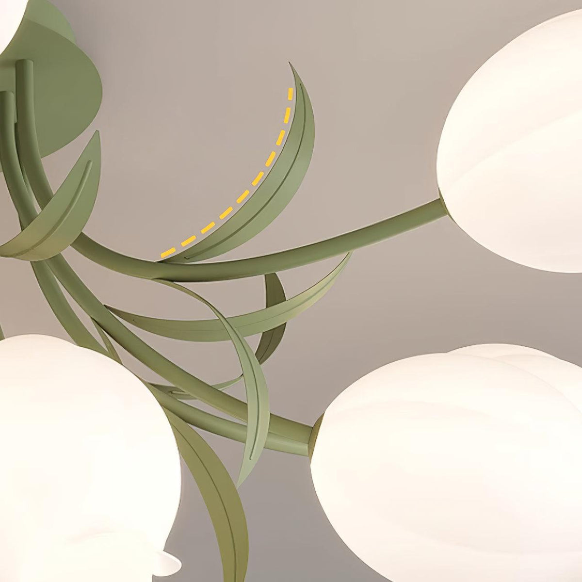 Lámpara de techo de flores Campiña en un salón luminoso – imagen 10
