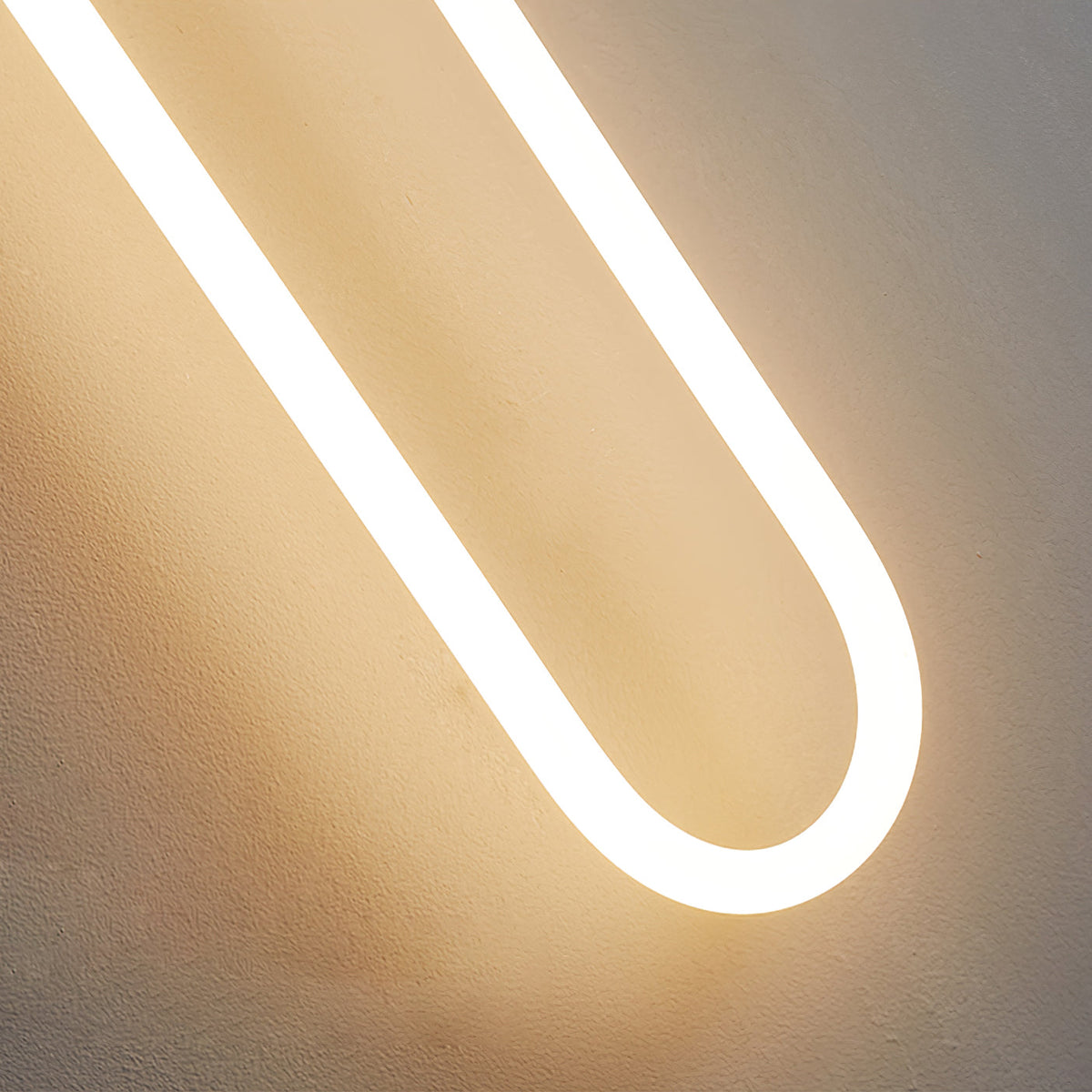 Aplique de pared LED Lazena en un salón contemporáneo – imagen 10