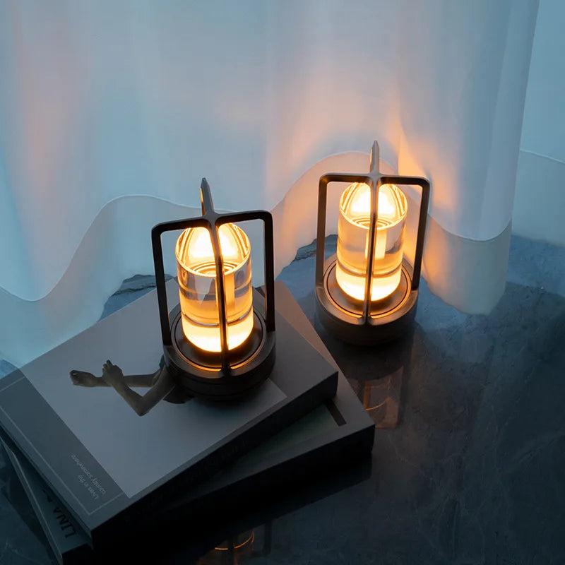 BrillaCristal - Lámpara de Mesa LED Inalámbrica y Elegante