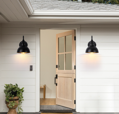 Aplique de pared exterior Jamira – pareja en una casa blanca