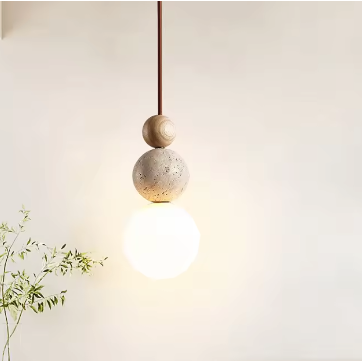 Lámpara colgante de travertino Dolmia en un interior de estilo japandi – imagen 7