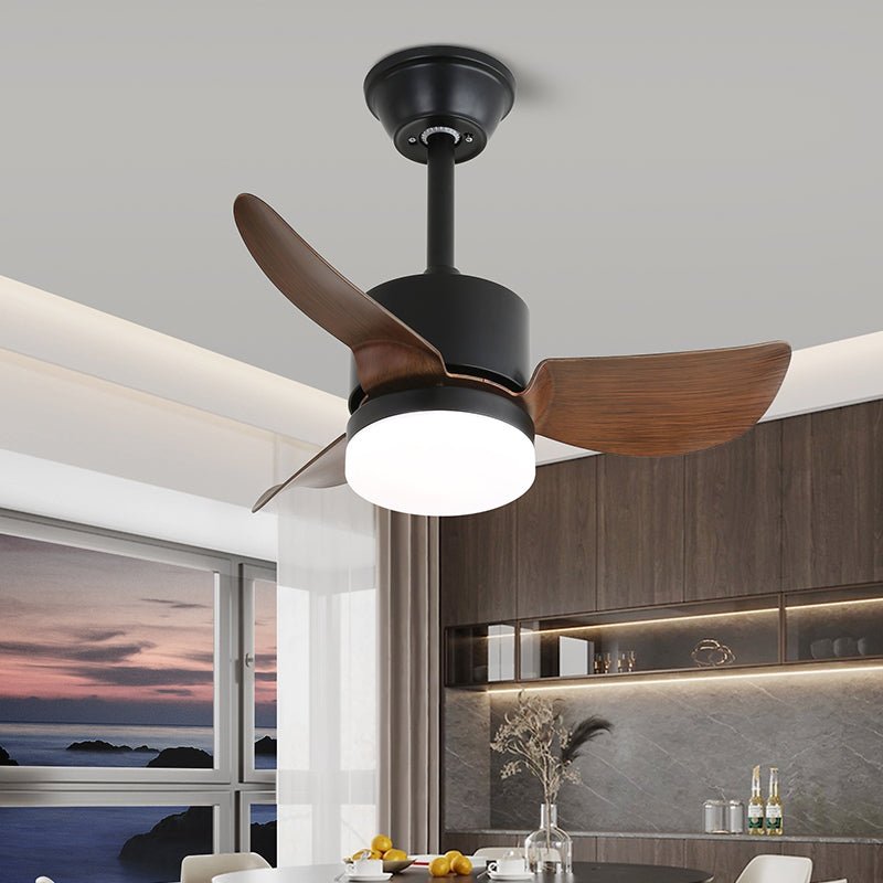 Ventilador de techo con luz Ilenza en un dormitorio acogedor – imagen 15