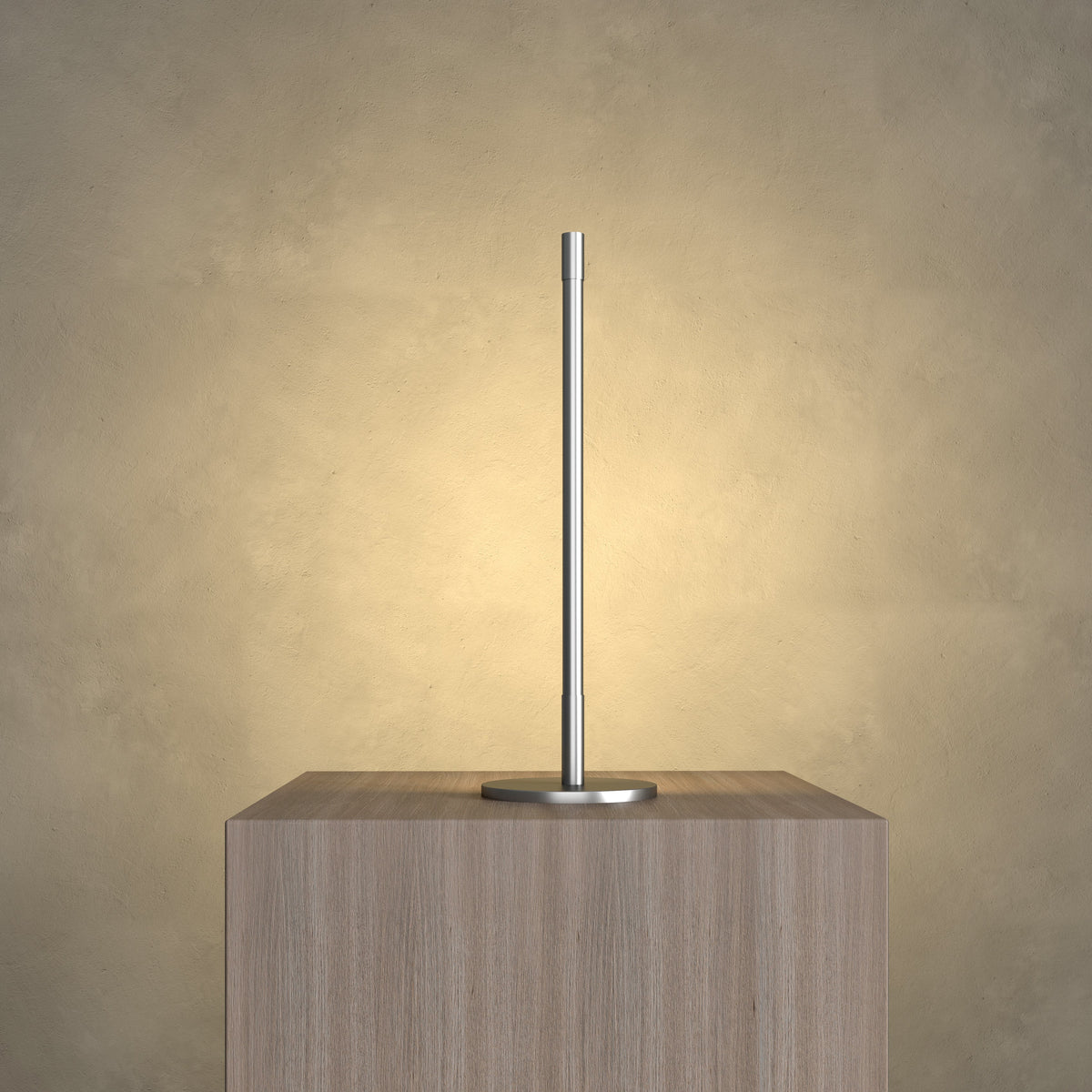 Lámpara de mesa LED lineal Esbela – acabado plateado