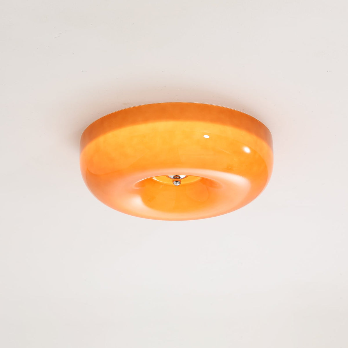 Plafón LED de cristal en espiral Caracol en un dormitorio acogedor – imagen 12