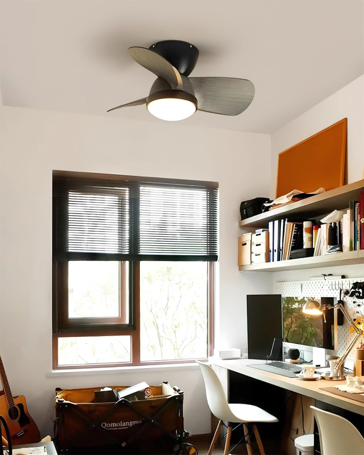 Ventilador de techo con luz Gavela en un dormitorio moderno – imagen 4