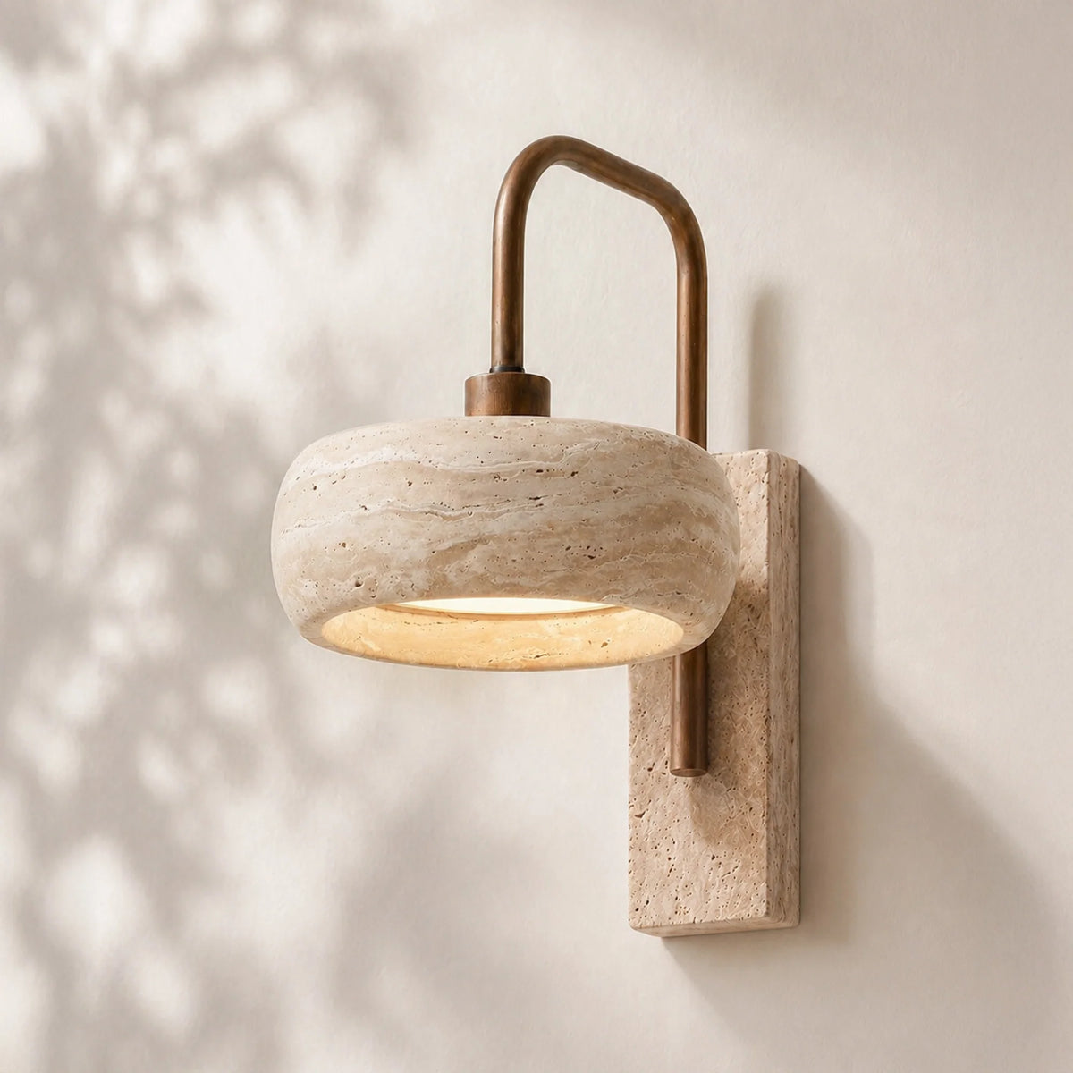 Aplique de pared de travertino Pedrisa – vista principal