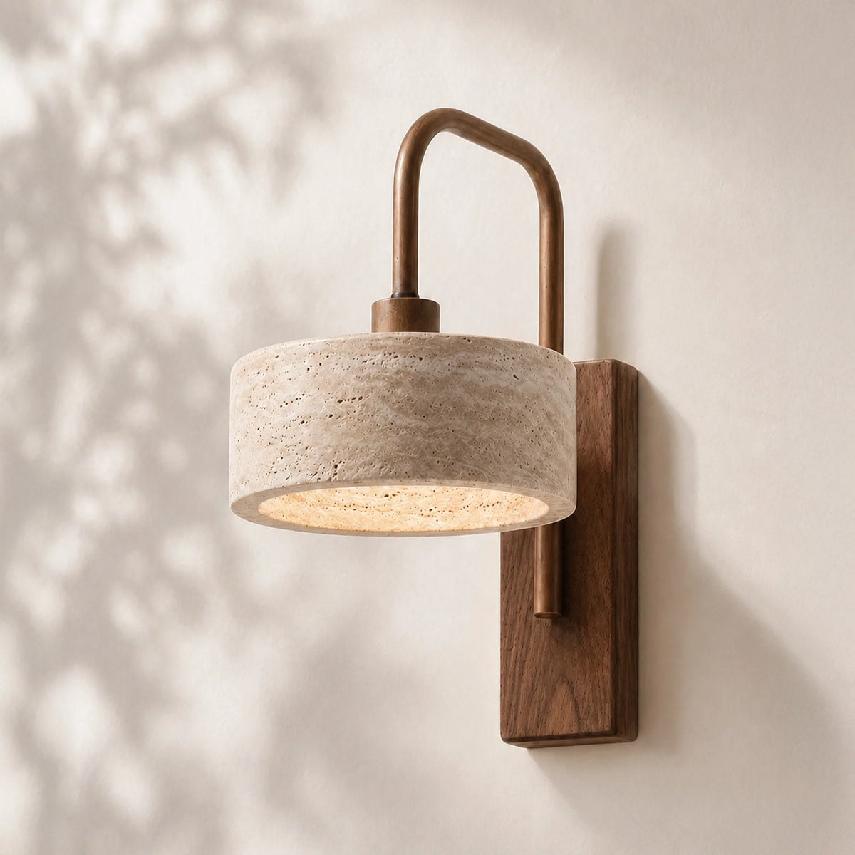 Aplique de pared de travertino Pedrisa en un dormitorio sereno – imagen 9