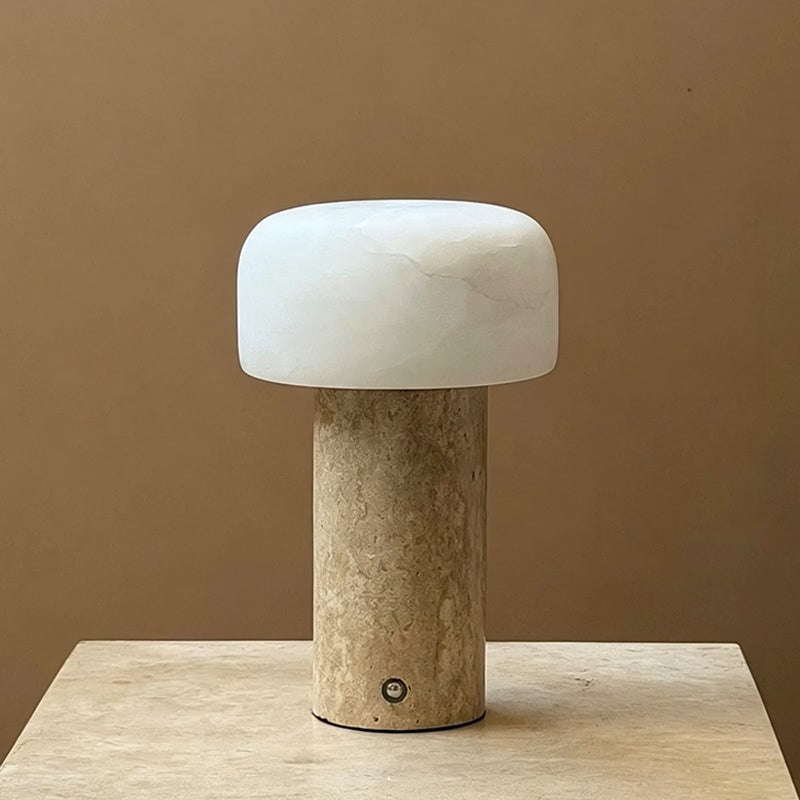 Lámpara de mesa recargable Tobalia – base de travertino amarillo con pantalla blanca