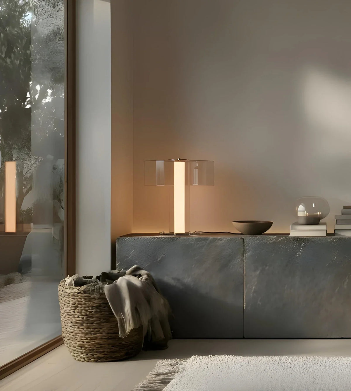 Lámpara de mesa de cristal Mabela en un dormitorio sereno – imagen 9