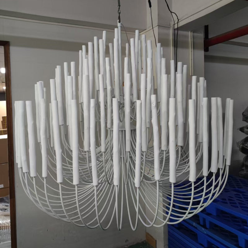 Lámpara de araña de varillas de madera Ramilla en un comedor de estilo natural – imagen 35