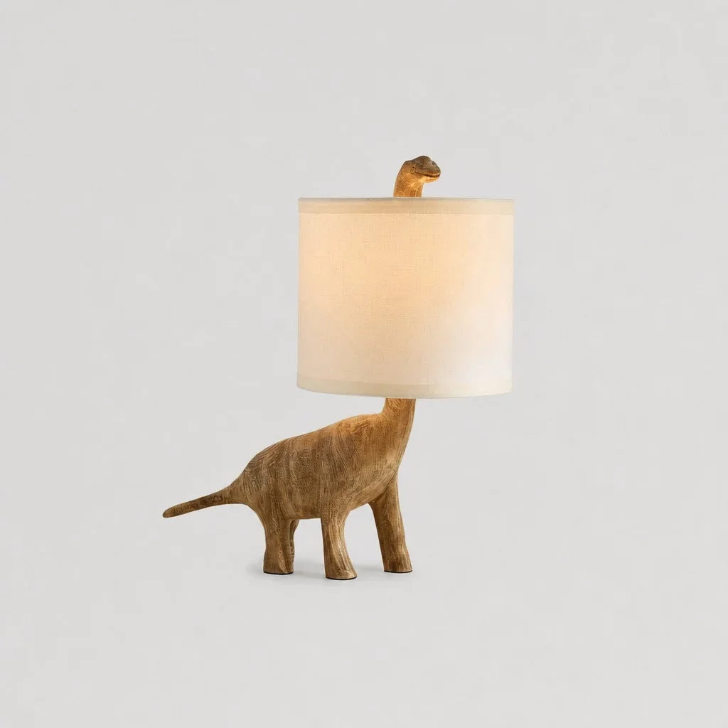 Lámpara de mesa dinosaurio de madera Dinora en un dormitorio infantil – imagen 3