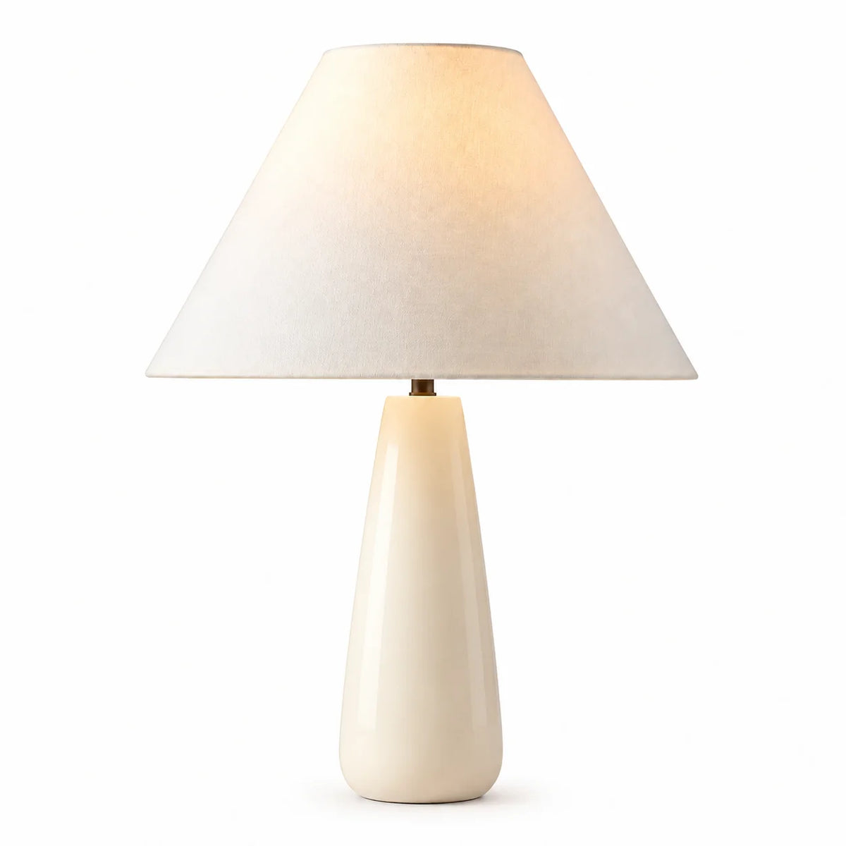 Lámpara de mesa minimalista Cenara – base de cerámica blanca