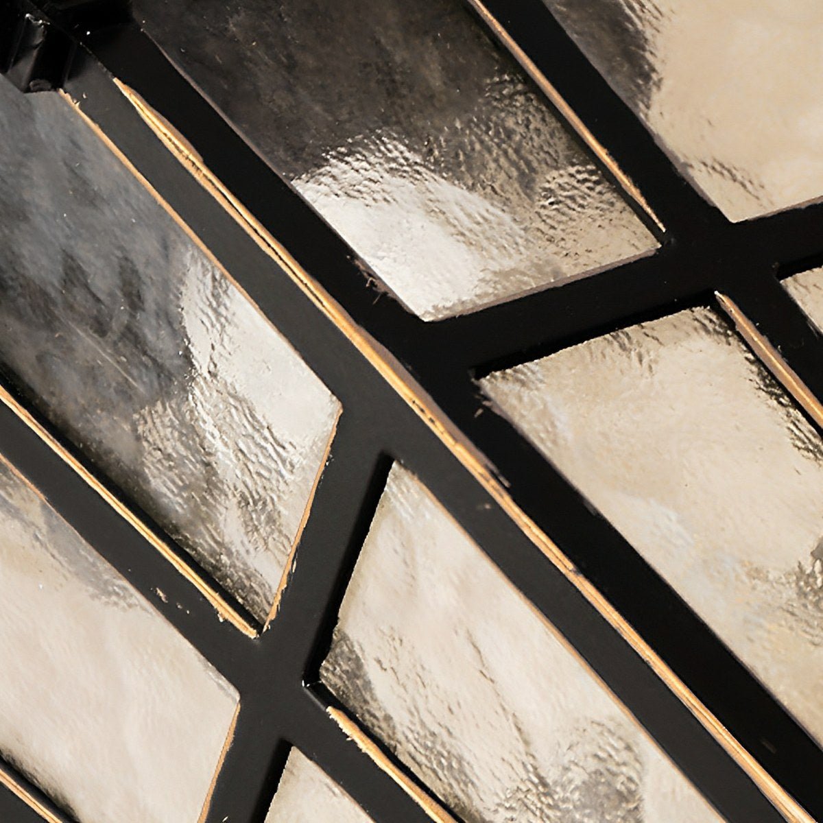 Lámpara colgante de exterior Ilvera – detalle del cristal