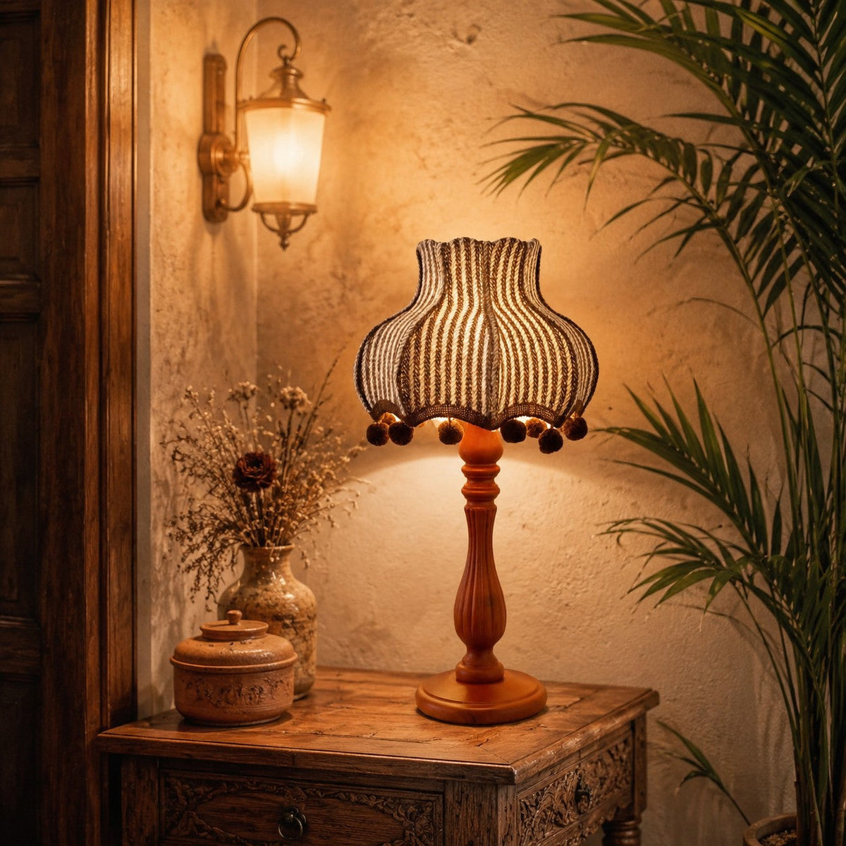 Lámpara de mesa vintage Tricela en un dormitorio acogedor – imagen 5