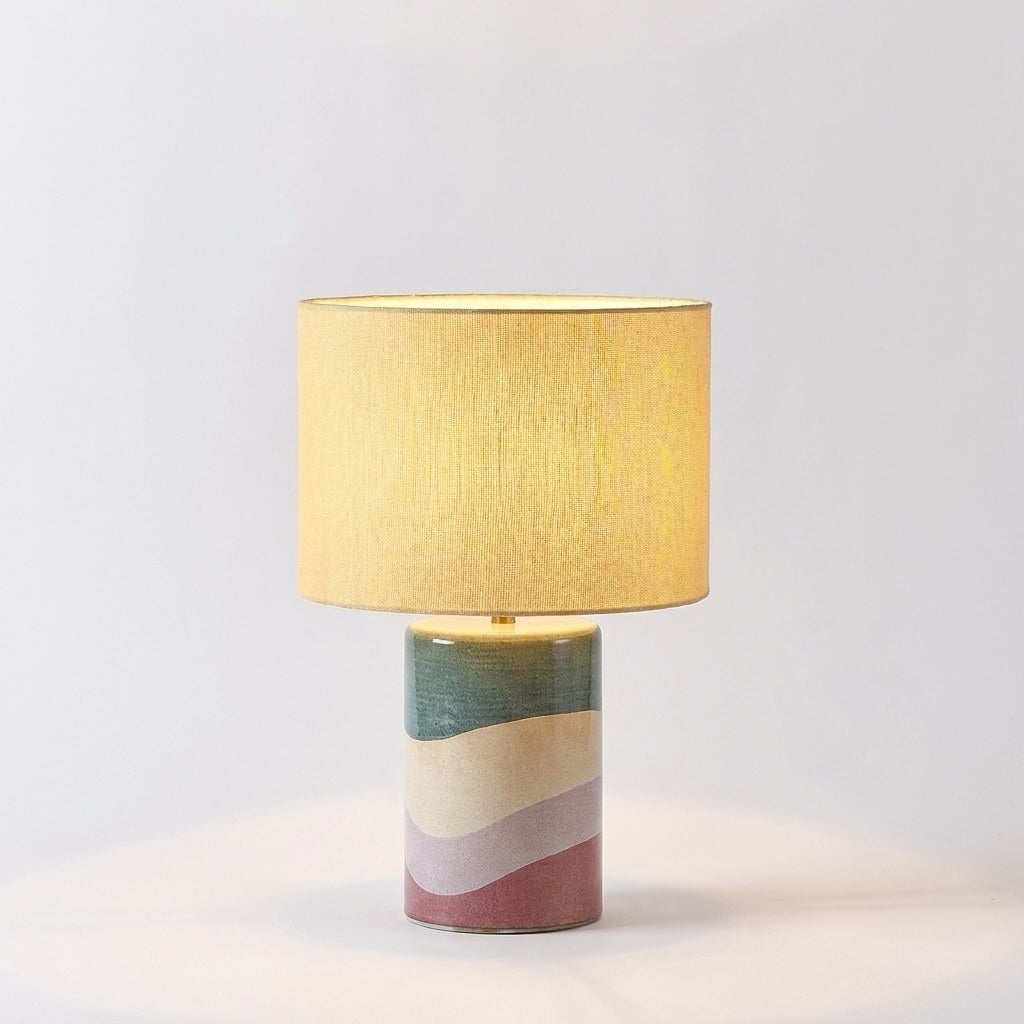 Lámpara de mesa multicolor Edara – versión de tambor con bandas salvia y baya