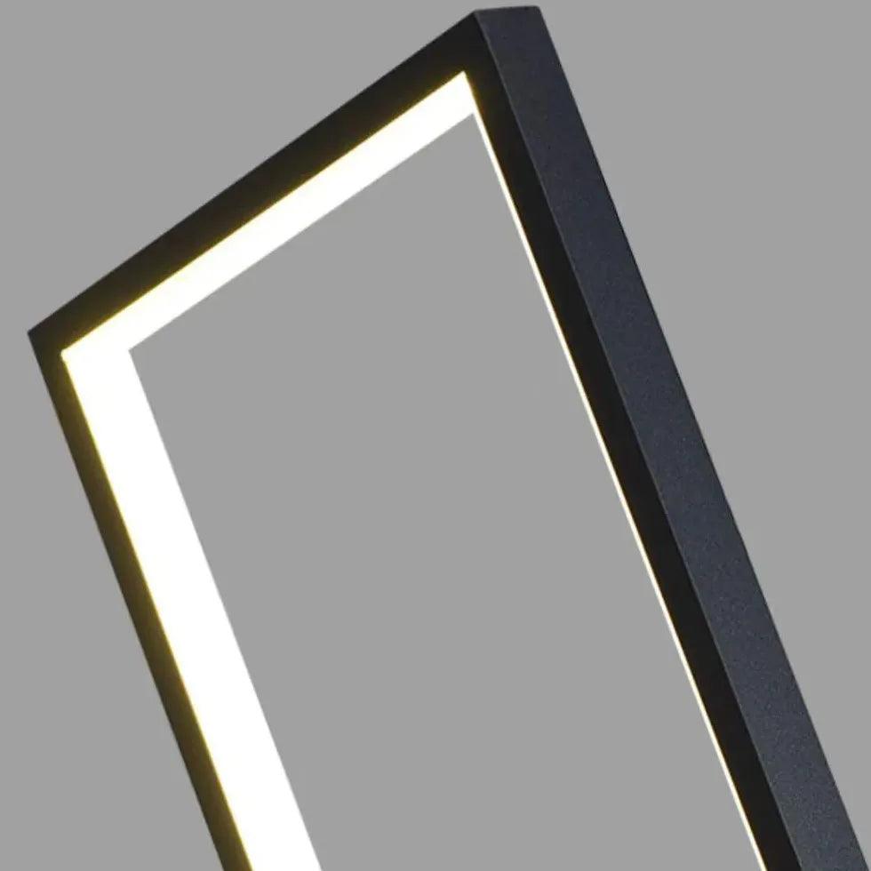 Lámpara de pie LED rectangular minimalista de metal negro Riela – detalle de la esquina del marco luminoso