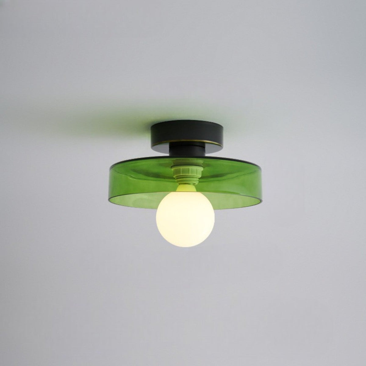 Lámpara de techo Bauhaus Mondela en un pasillo moderno – imagen 5