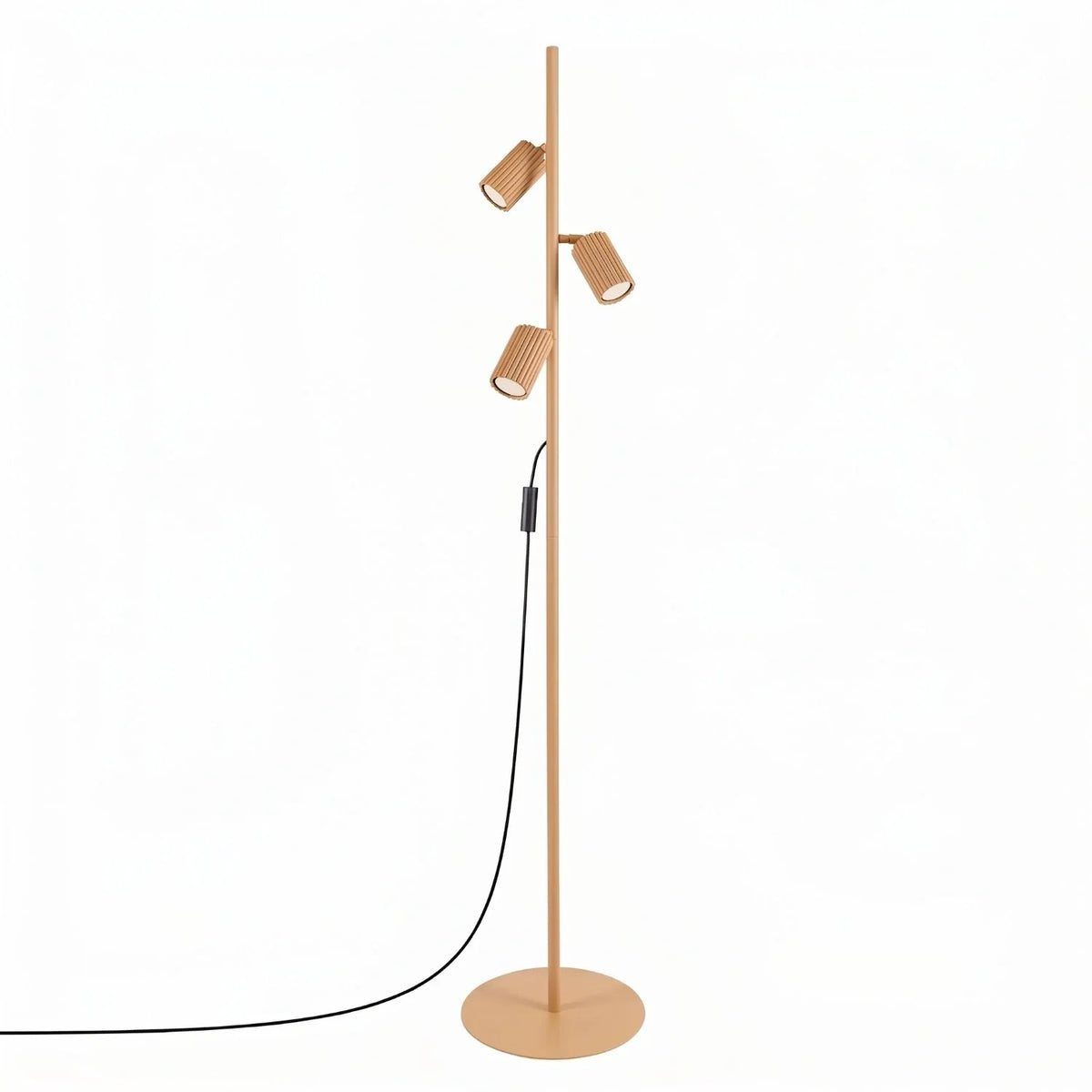Lámpara de pie con tres focos orientables Kolira – en dorado