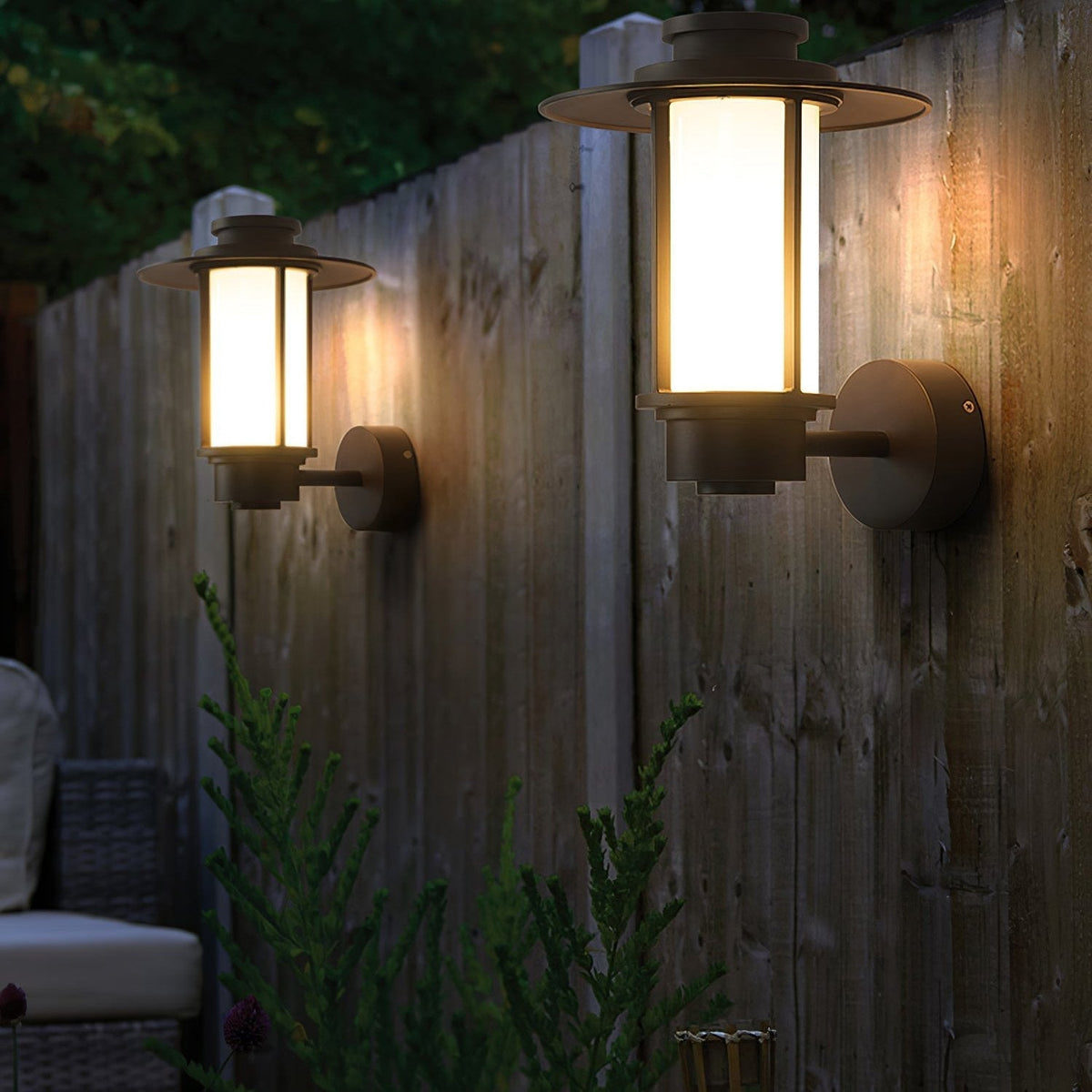 Aplique de pared exterior Kabela en una fachada – imagen 9