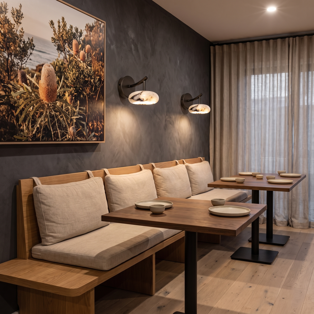 Aplique de pared LED de mármol Wacanto – en un comedor