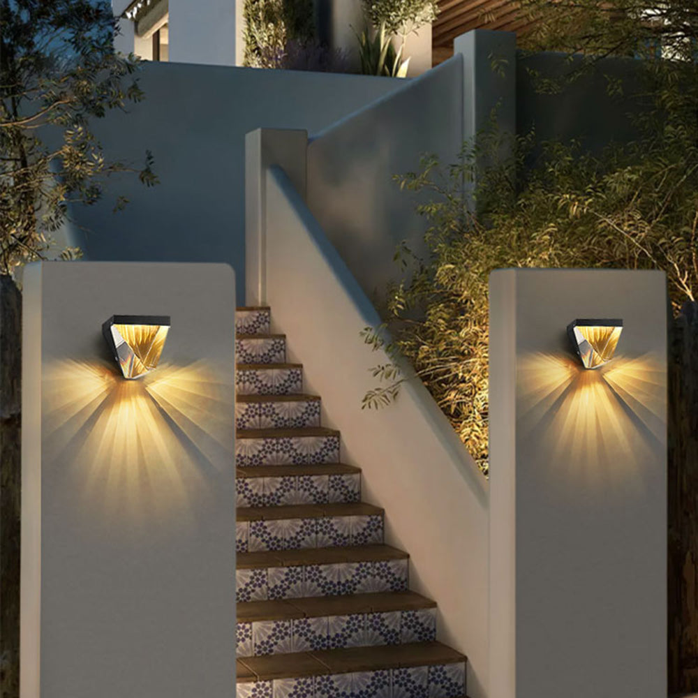 Ladiama - Aplique de Pared Exterior LED de Cristal Tallado Forma Diamante
