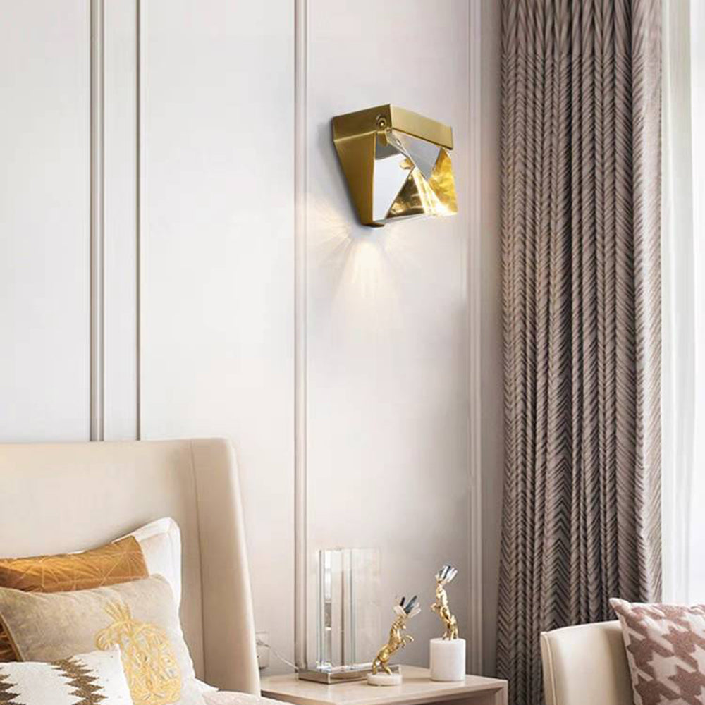 Aplique de pared exterior Ladiama – acabado dorado en interior