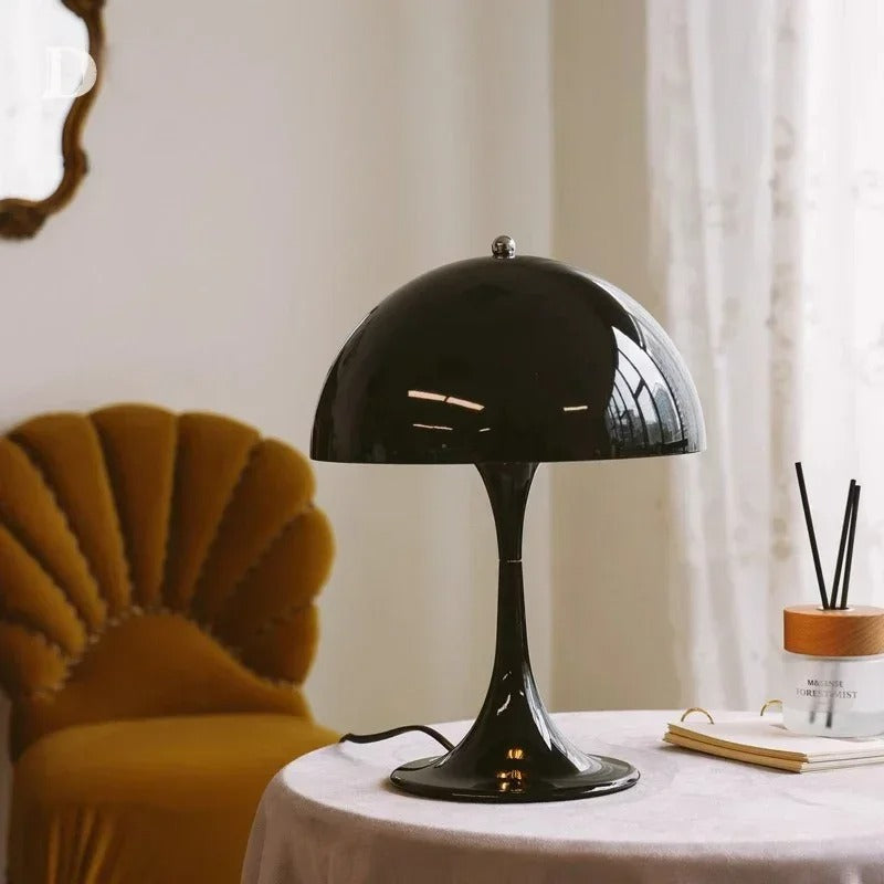 Moriel - Lámpara de Mesa Seta con Cúpula de Metal Estilo Retro Moderno