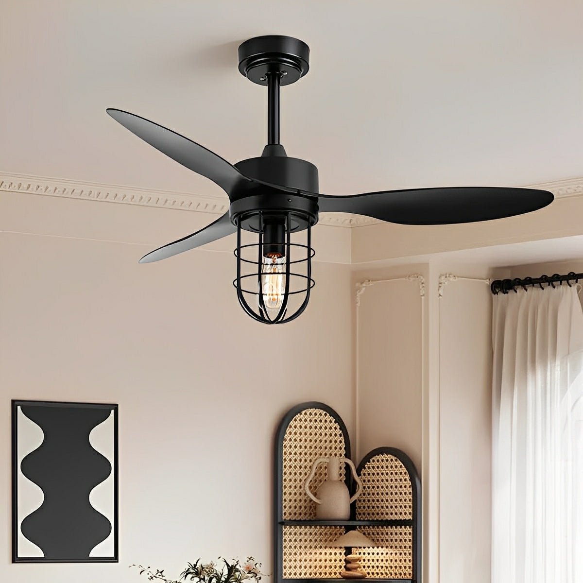 Ventilador de techo con luz Lantira en un comedor con encanto – imagen 5