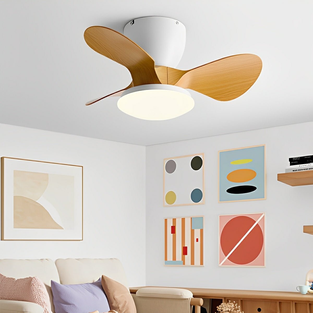 Ventilador de techo con luz Gotela en un dormitorio pequeño – imagen 6