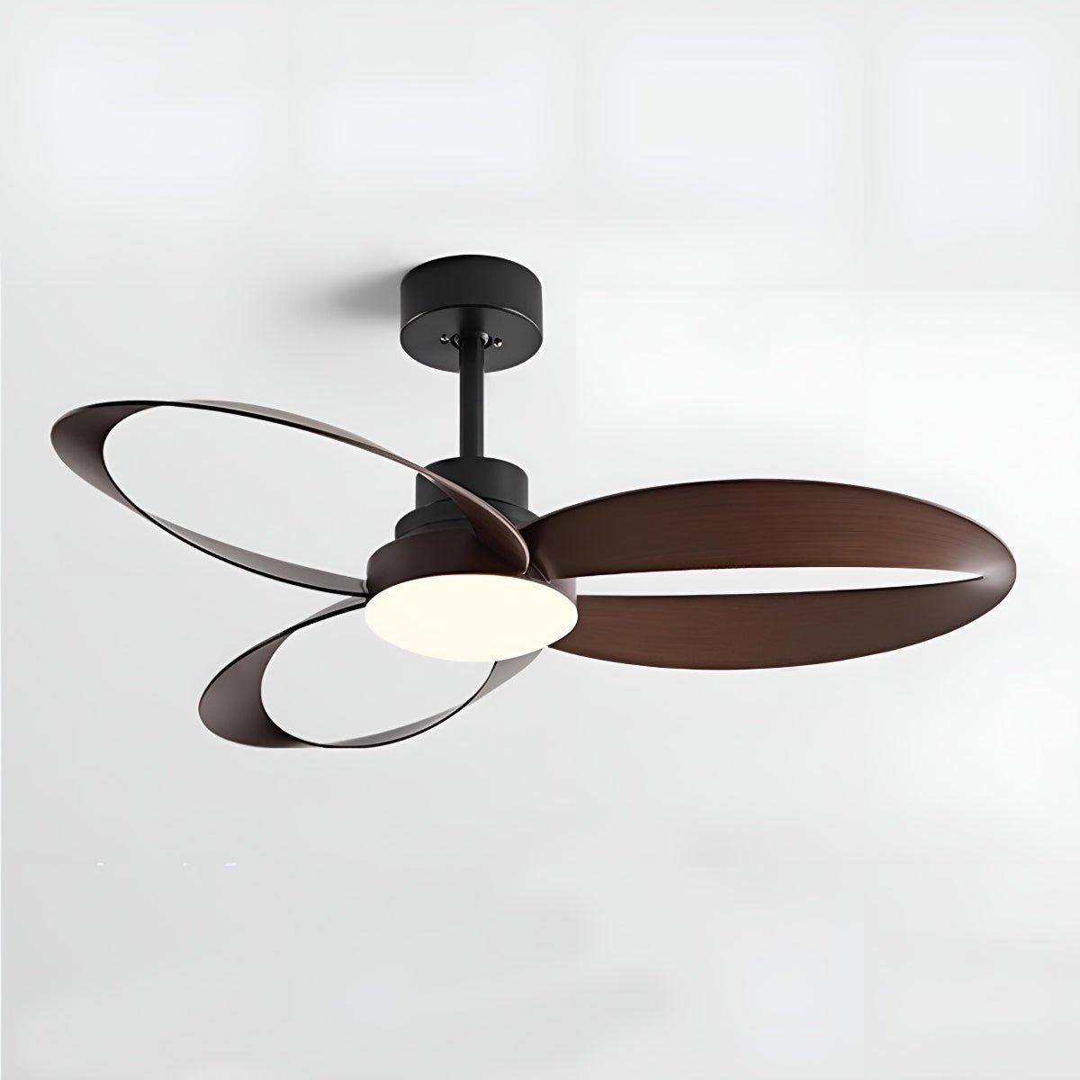 Ventilador de techo con luz Trazela en un salón minimalista – imagen 8