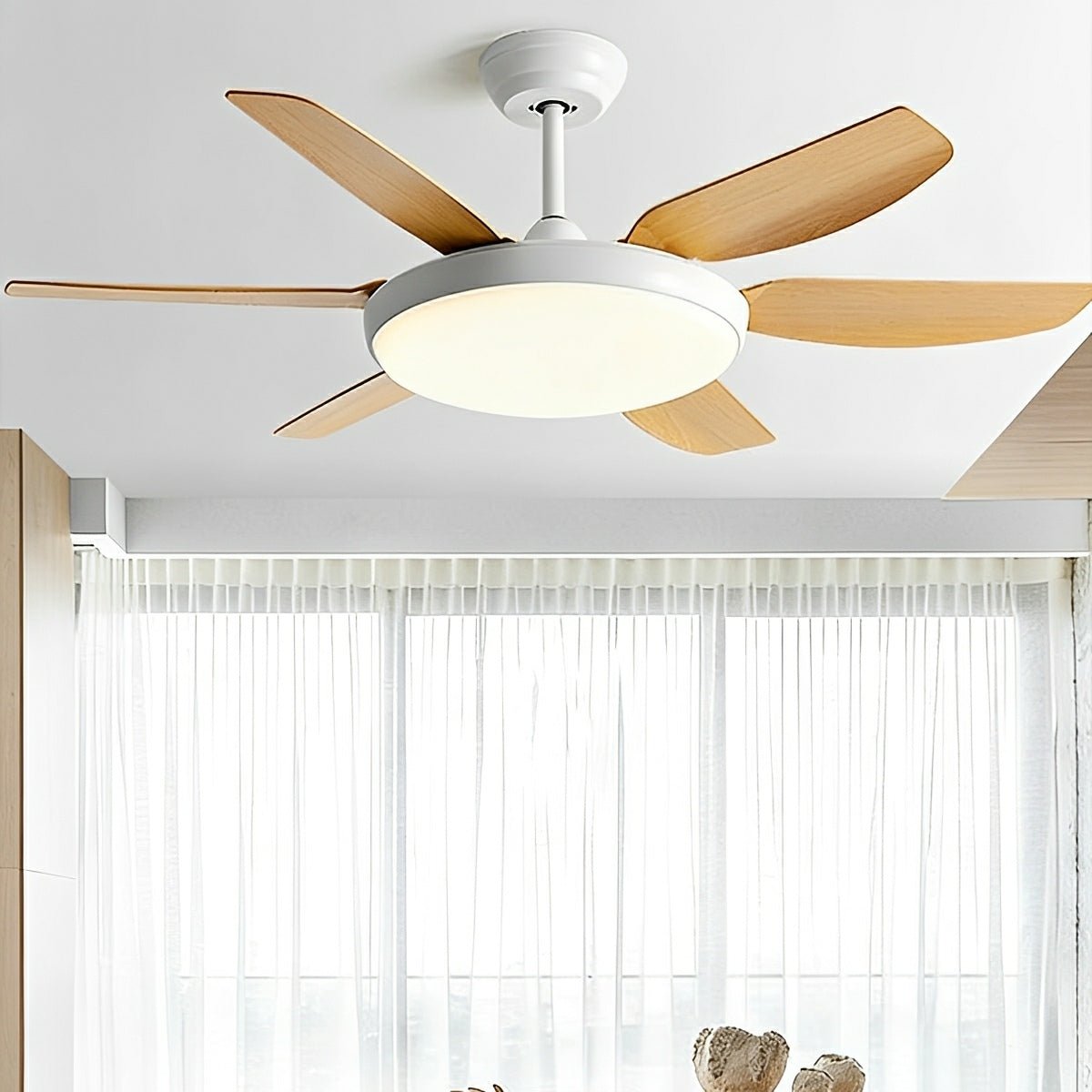 Ventilador de techo con luz Gelvira – vista principal