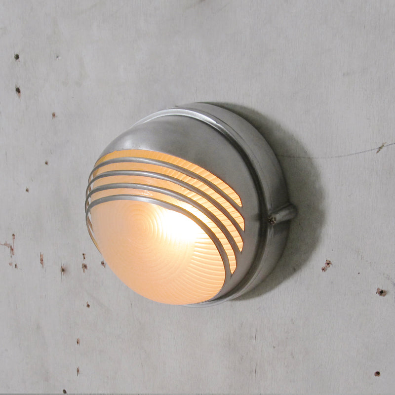 Aplique de pared exterior estilo marinero Molara – redondo con lamas en plata