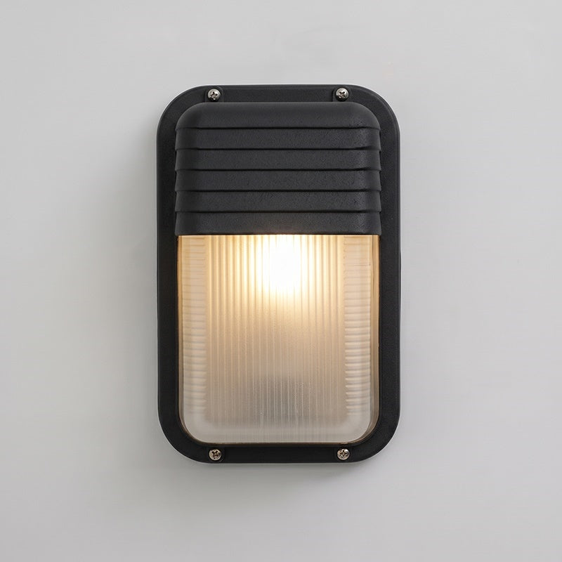 Aplique de pared exterior estilo marinero Molara – vertical con lamas en negro