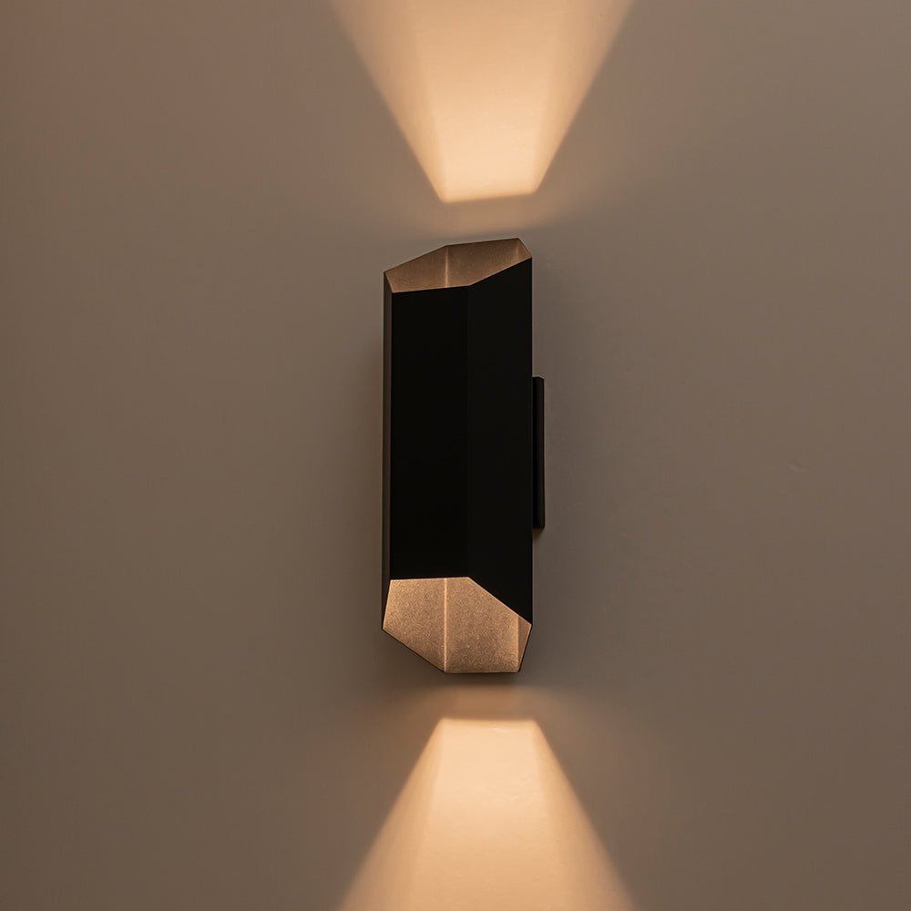 Aplique de pared exterior Obelis – encendido con doble haz