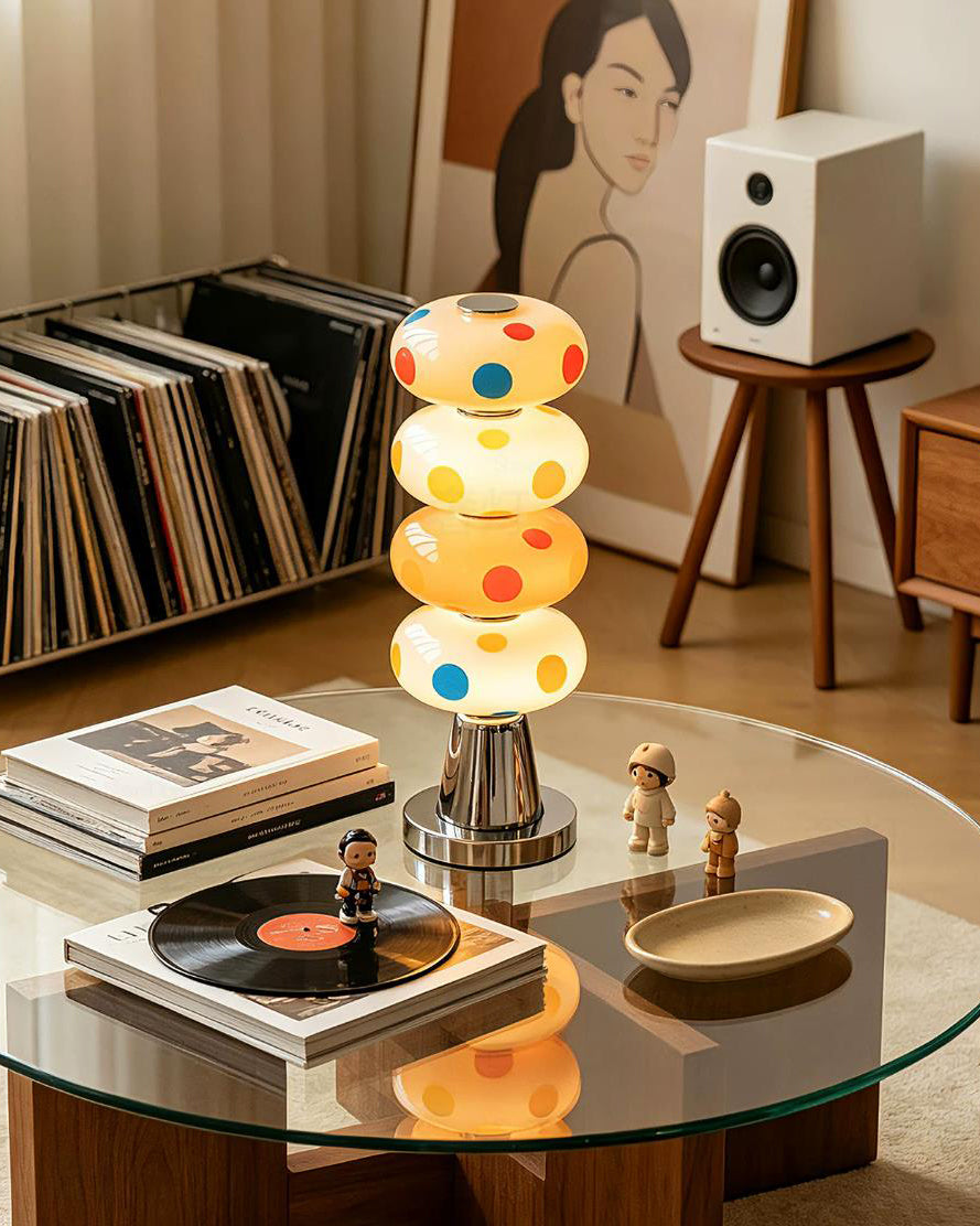 Lámpara de mesa LED de vidrio multicolor Pompona sobre una consola de mármol – imagen 8