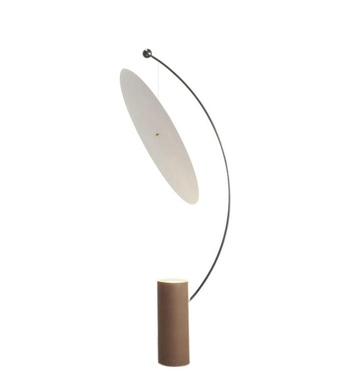 Lámpara de pie de arco con disco reflector Velune – vista principal