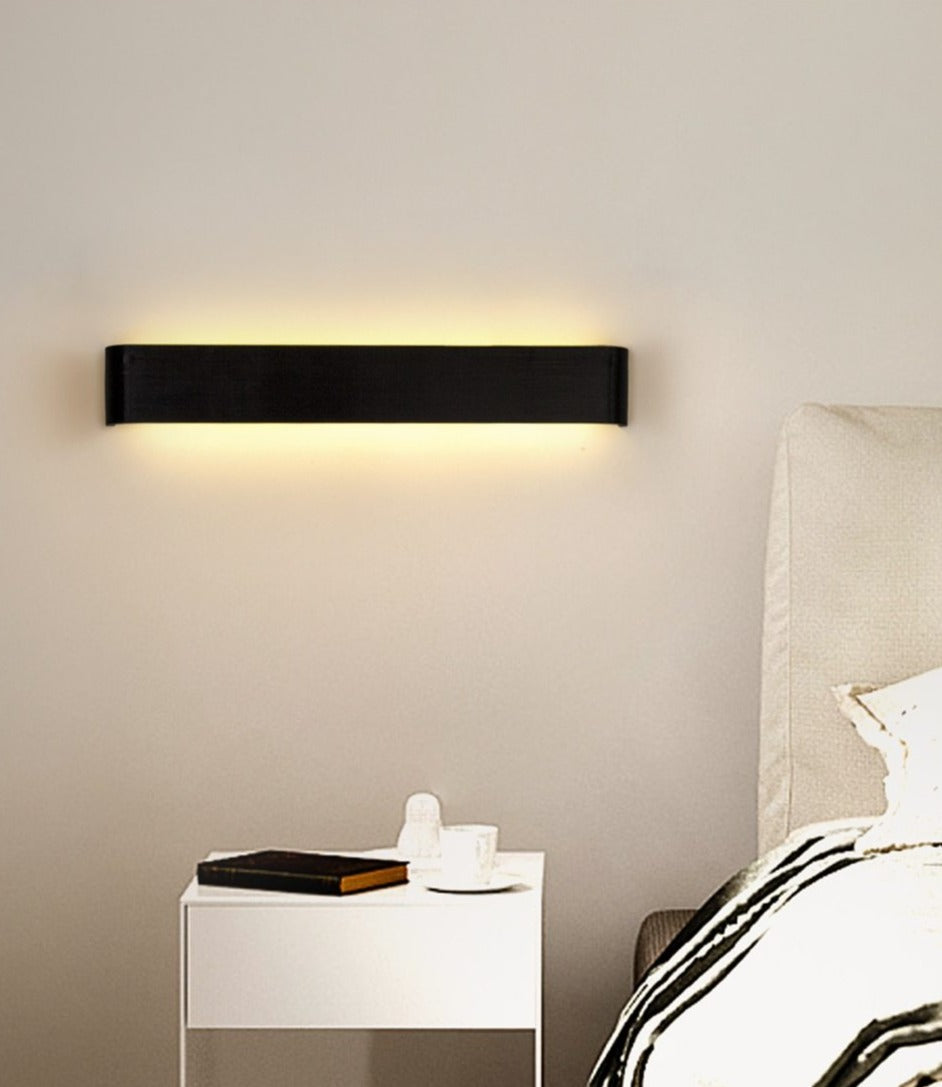 Clariluz – Lámpara de Pared LED Minimalista y Moderno