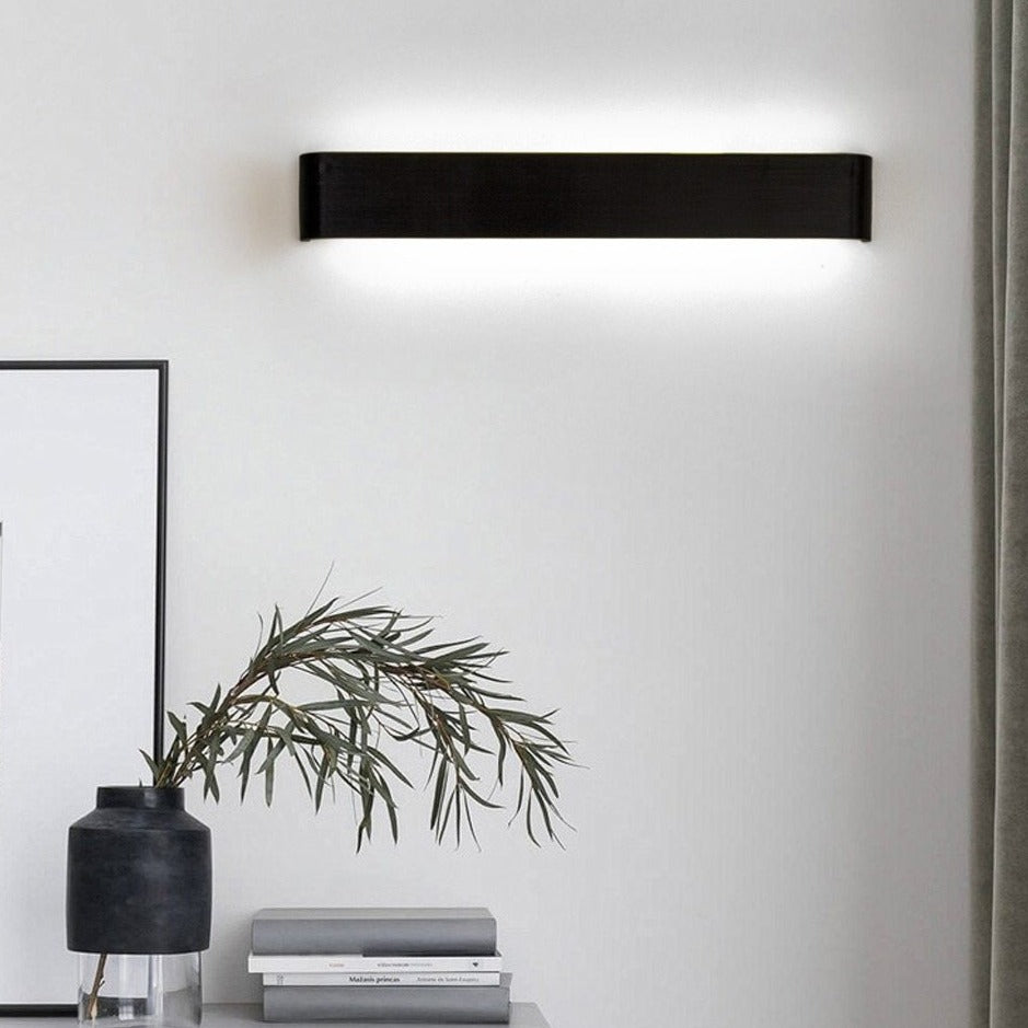 Clariluz – Lámpara de Pared LED Minimalista y Moderno