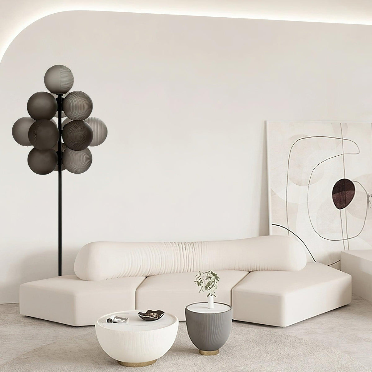Lámpara de pie racimo de esferas Racima en un salón contemporáneo – imagen 16