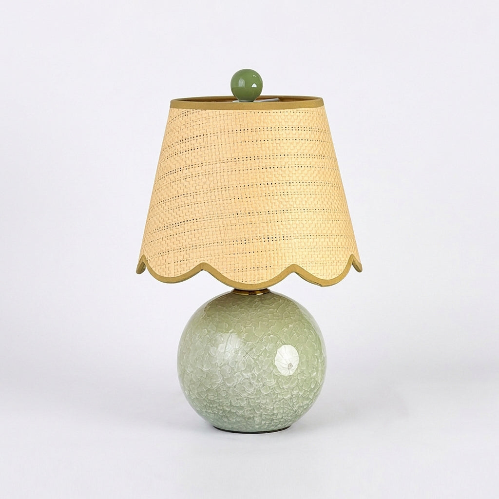 Lámpara de mesa de cerámica Rizona – verde celadón con pantalla tambor