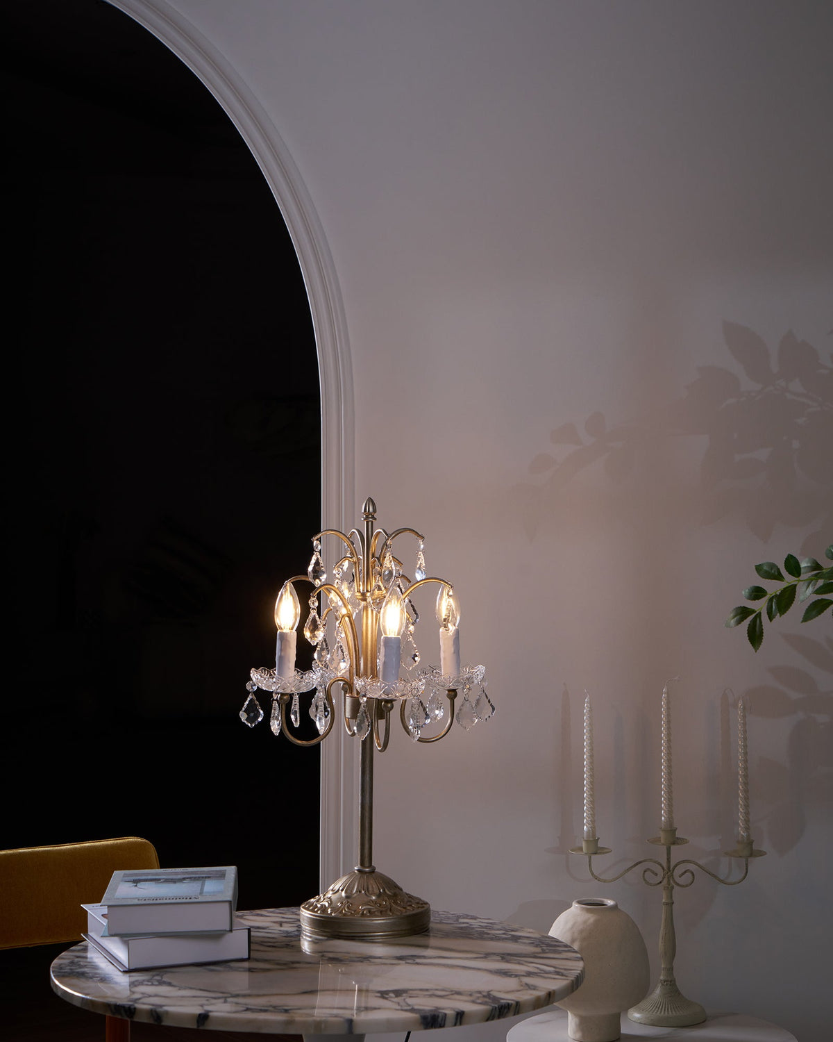 Lámpara de mesa de cristal Rocaya – detalle de las arandelas de cristal